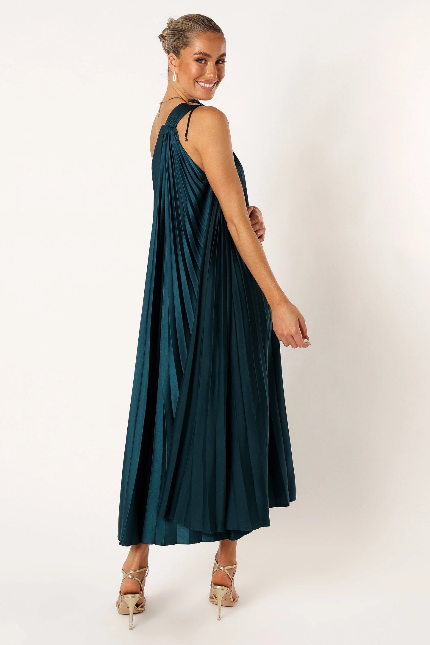 Asymmetric One-Shoulder Pleated Midi