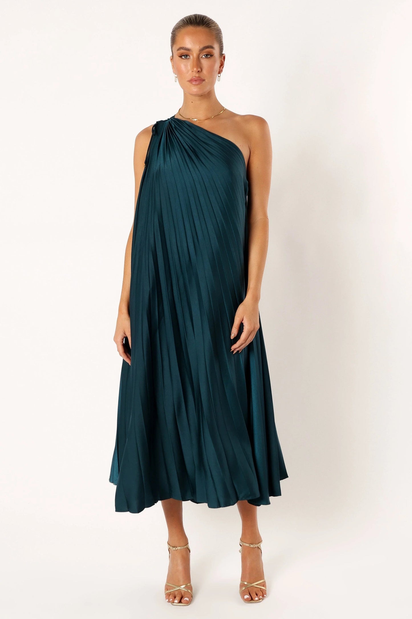 Asymmetric One-Shoulder Pleated Midi