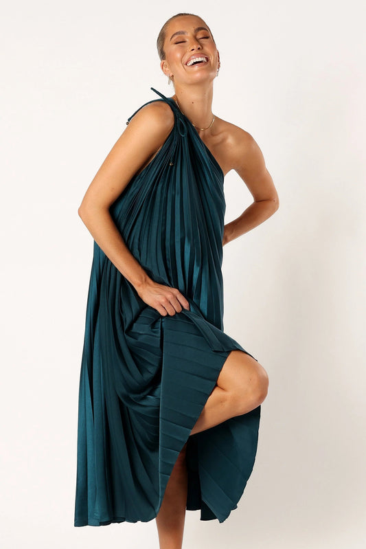Asymmetric One-Shoulder Pleated Midi