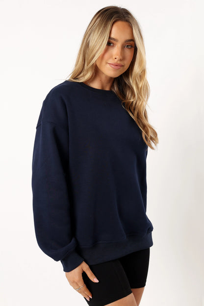 Be Kind Graphic Sweatshirt