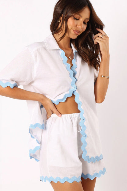 Drawstring Linen-Blend Shorts