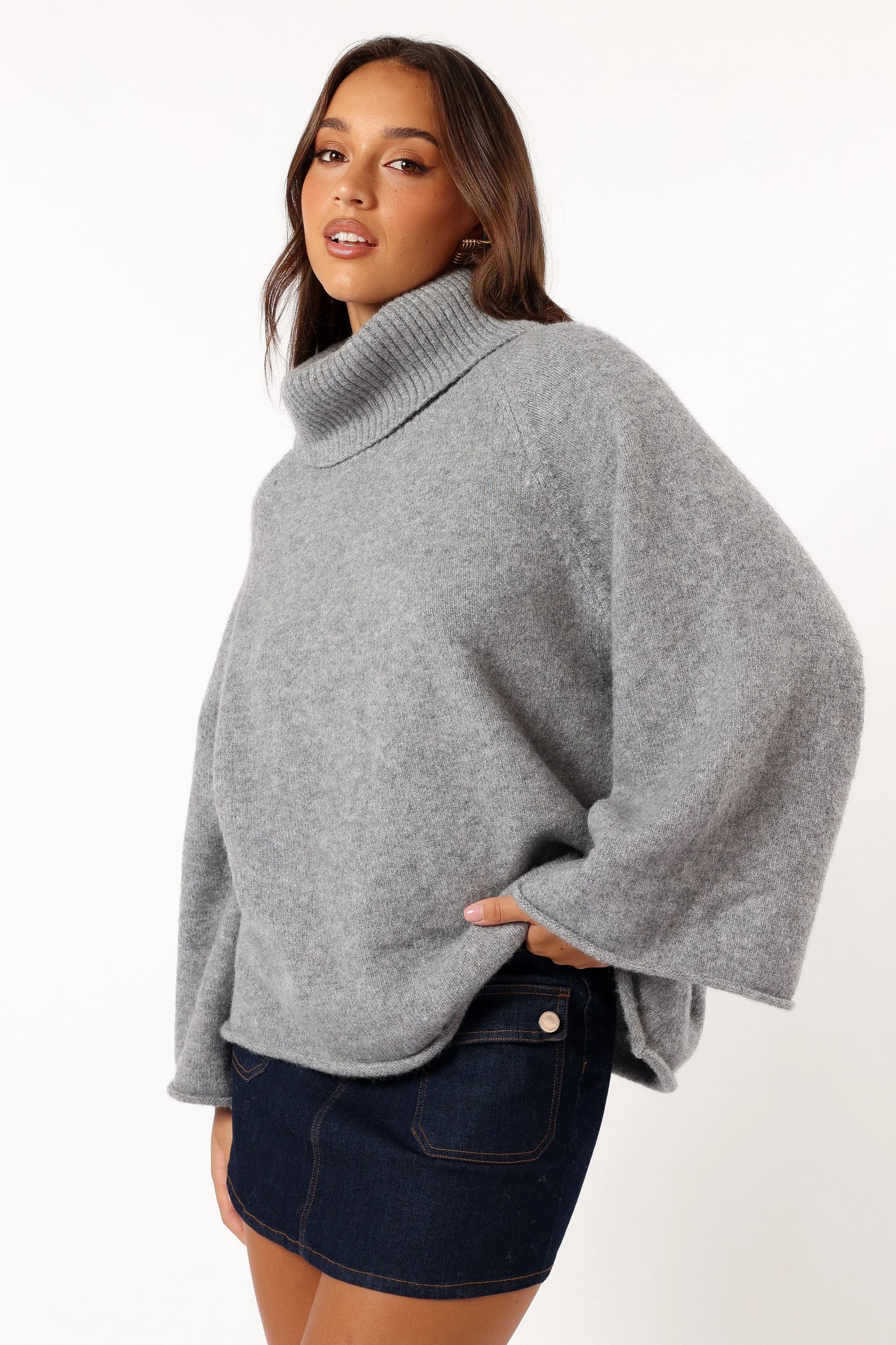 Oversized Cowlneck Knit Sweater