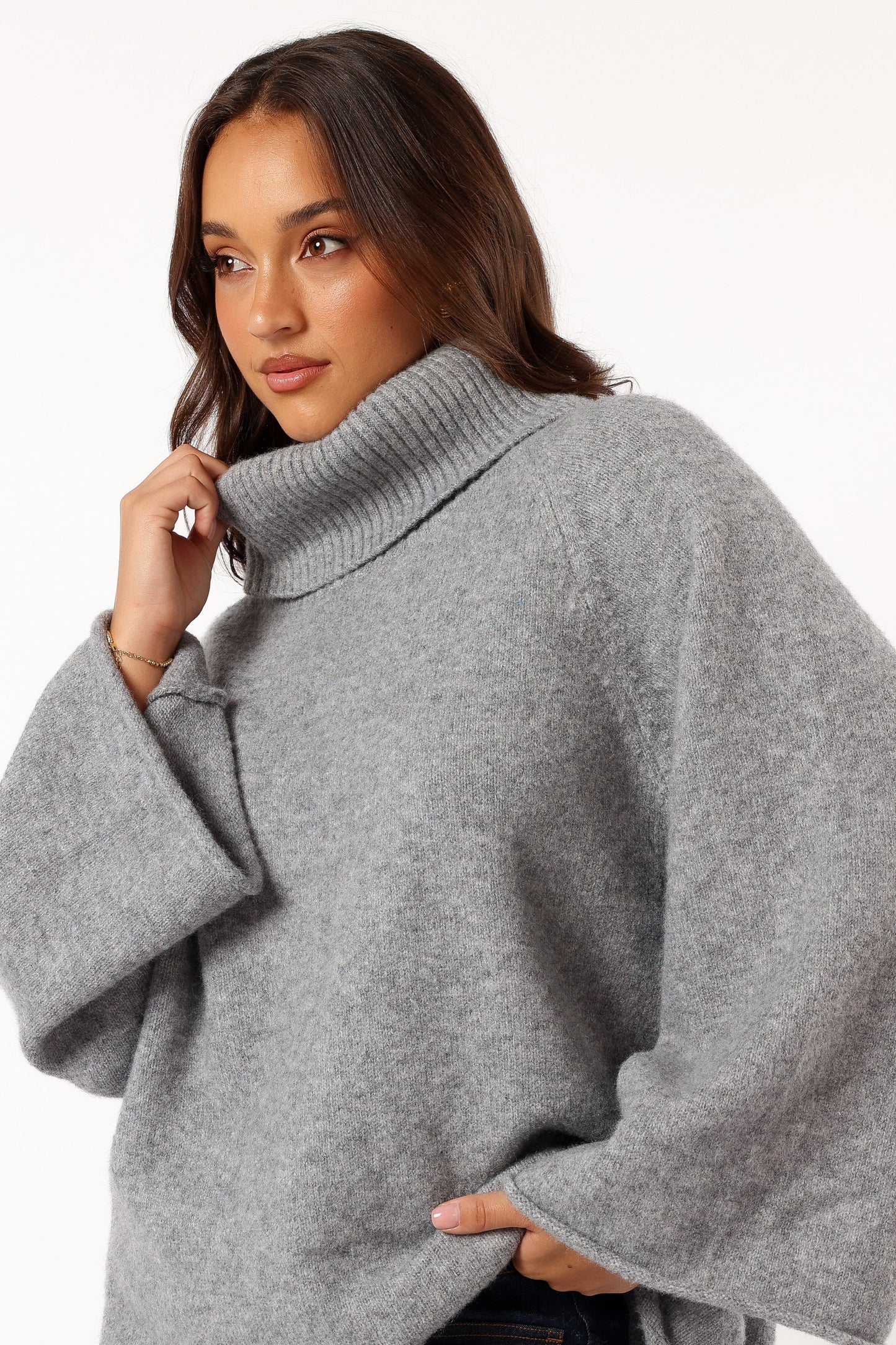 Oversized Cowlneck Knit Sweater